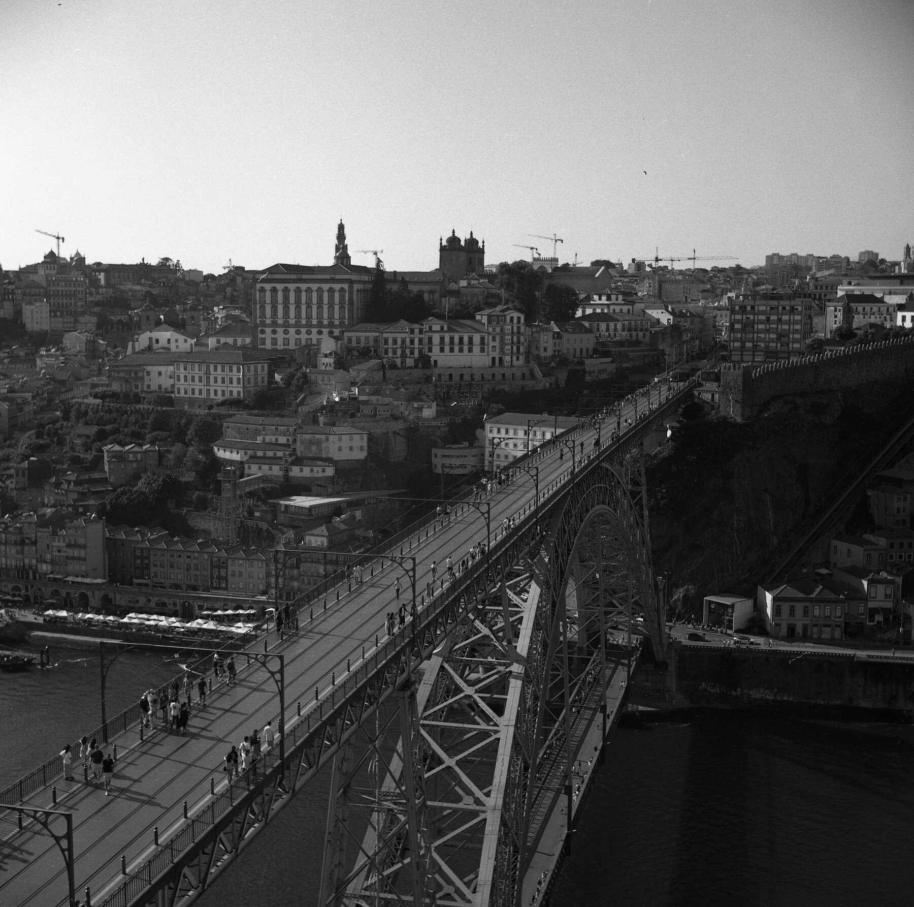 Dom Luís bridge, medium format